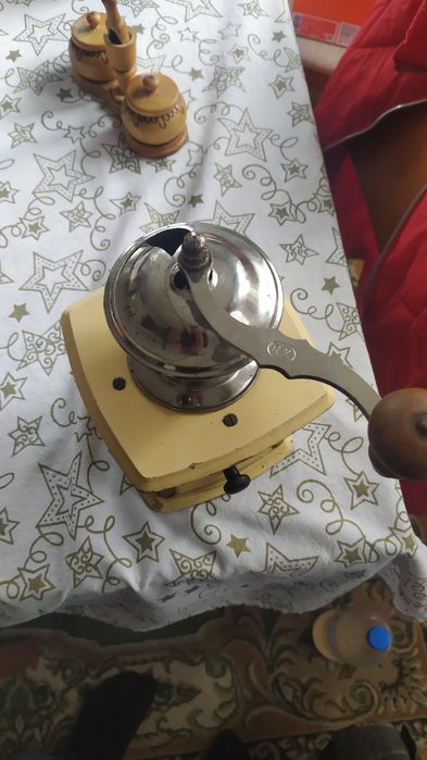 Стара мелница за кафе Zassenhaus се