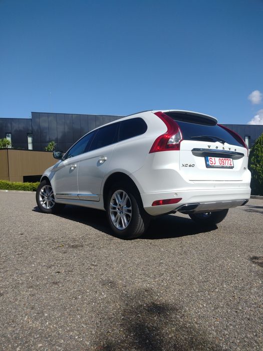 Volvo XC60 D4 2.0 l 181 CP 2015 Înmatriculată în RO