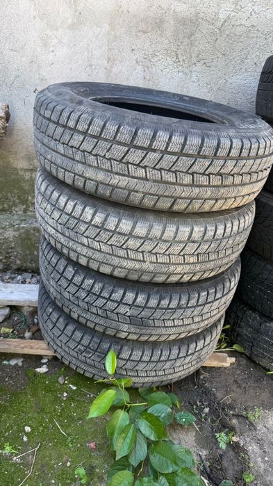 Продам зимний шины