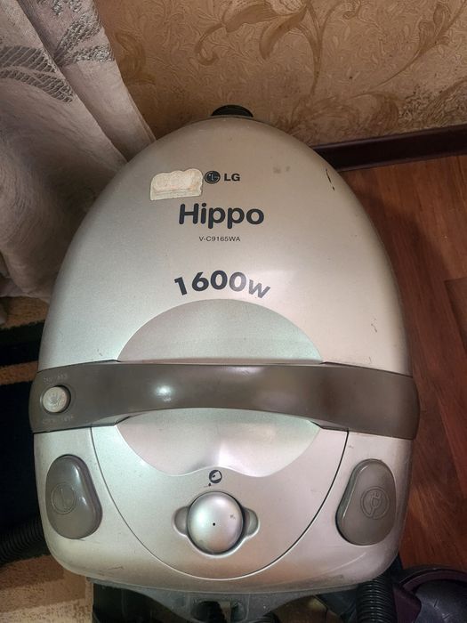 Пылесос  Lg 1600