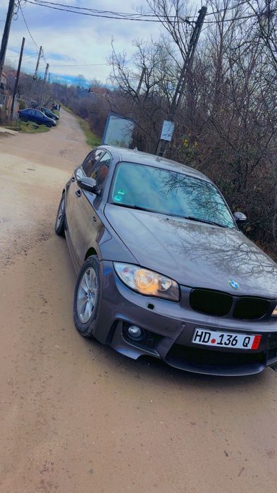 De vânzare BMW seria 1 an 2007 schimbat recent kit ambreiaj