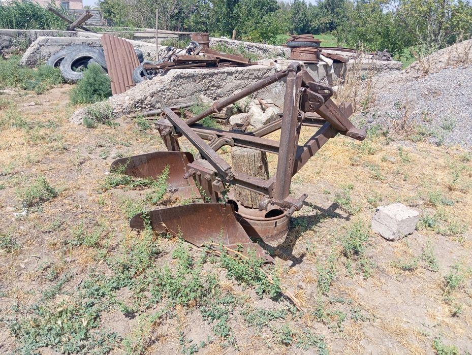 Трактор Т28 находу