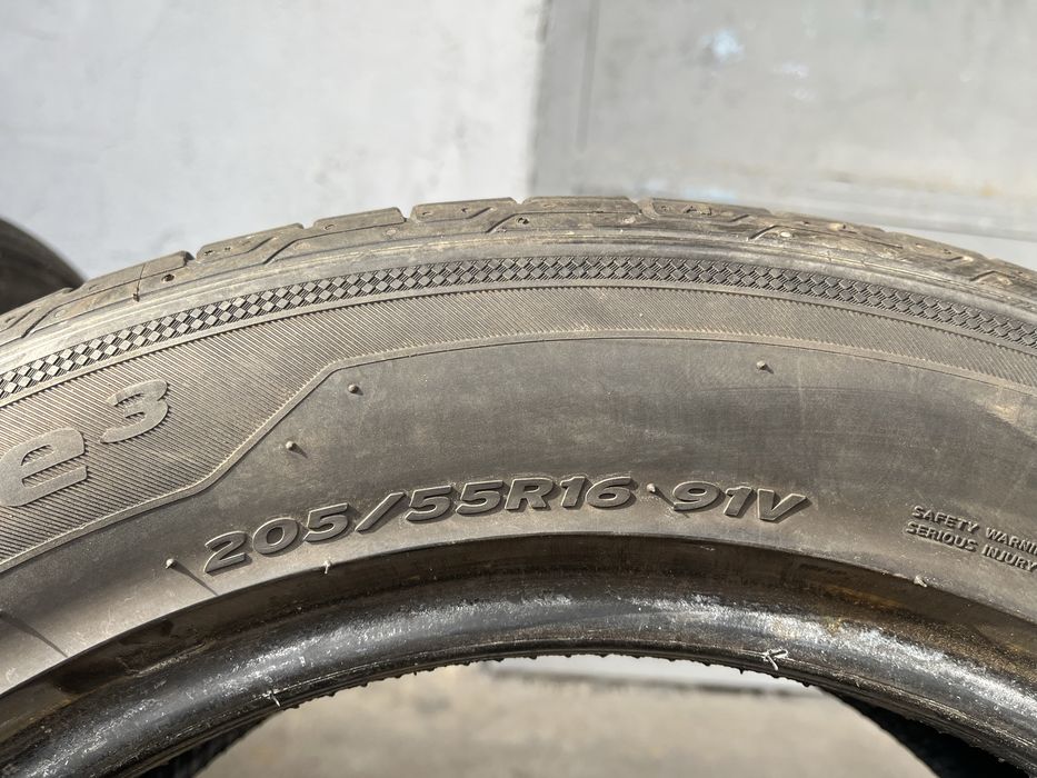 4 бр. летни гуми 205/55/16 Hankook 6 mm DOT 2117