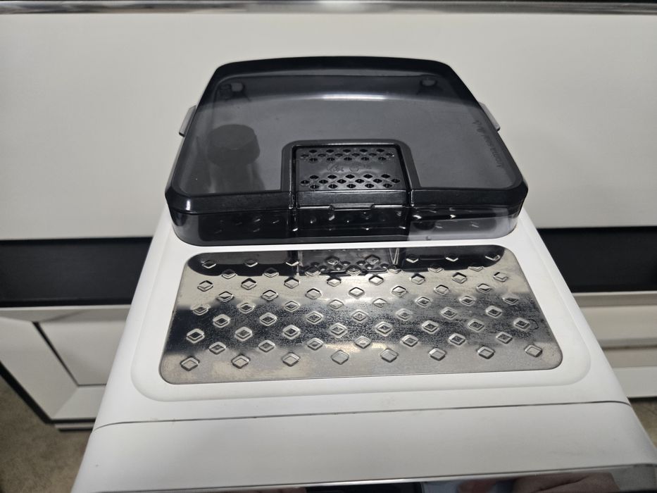 Автоматична кафемашина Philips Series 5400, EP5443