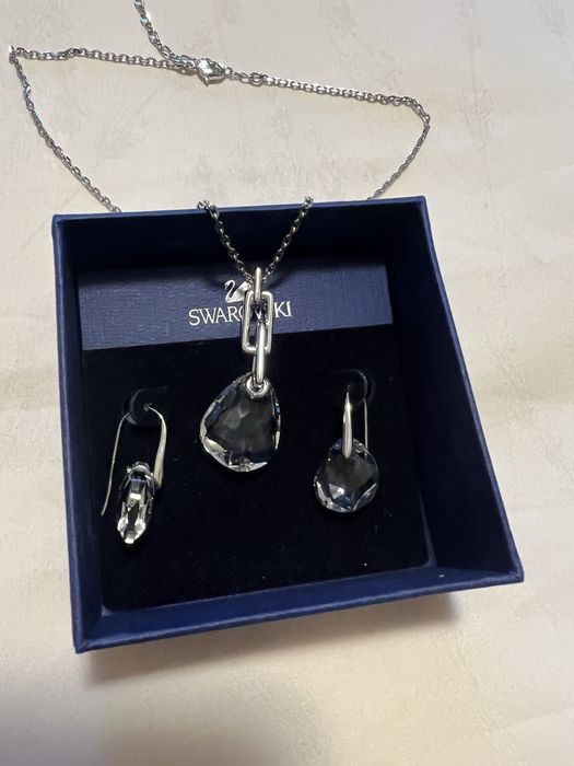 Комплект Swarovski
