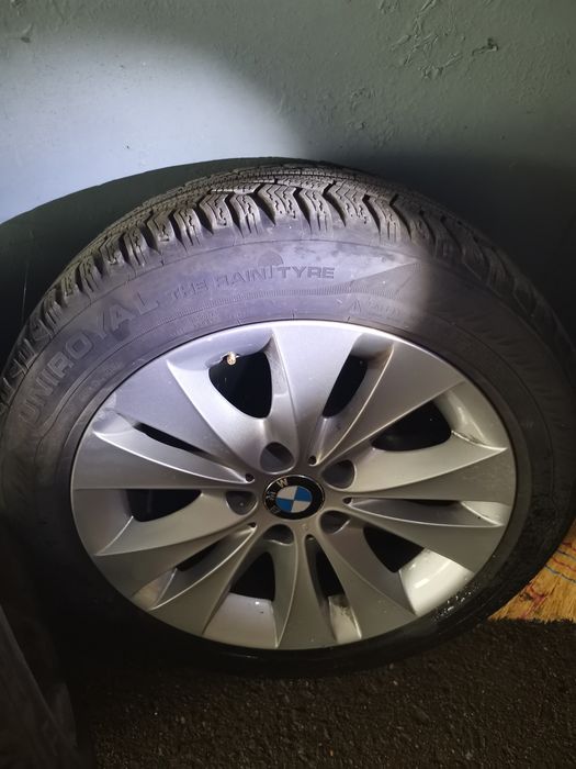 Конплект четири джанти с гумите като нови за BMW.