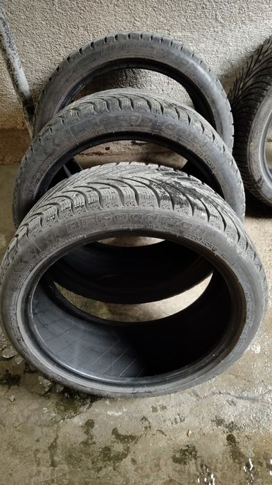 Зимни гуми 225/40 R18