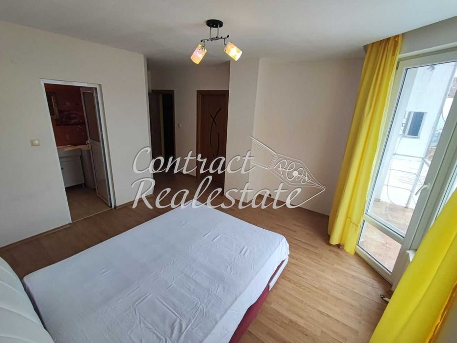 Дава се под наем Тристаен апартамент в Варна, Бриз - 120 кв.м за 510 € - Снимка #13