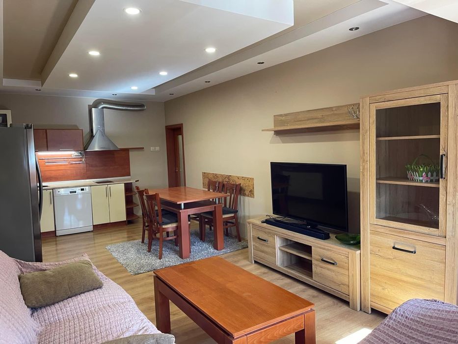 Дава се под наем Двустаен апартамент в София, Студентски град - 68 кв.м за 510 € - Снимка #3