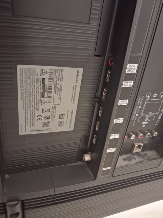 Vând plasma Samsung