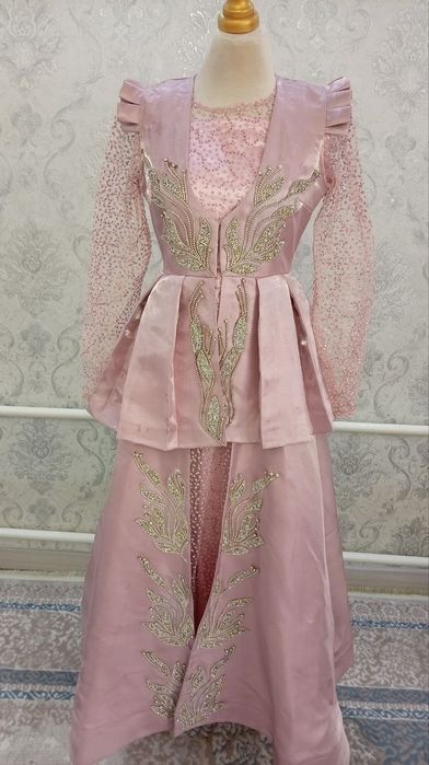 Kelinlar uchun kiyimlar(ansambl)