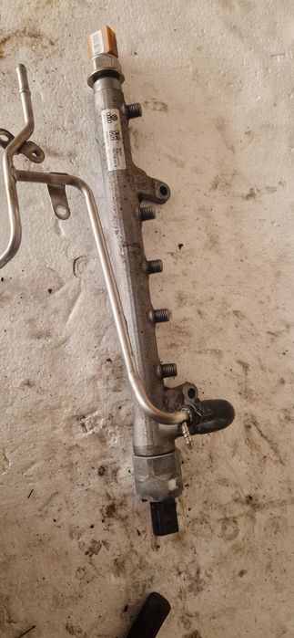 Rampa injectoare 1.6 cayc vw skoda audi