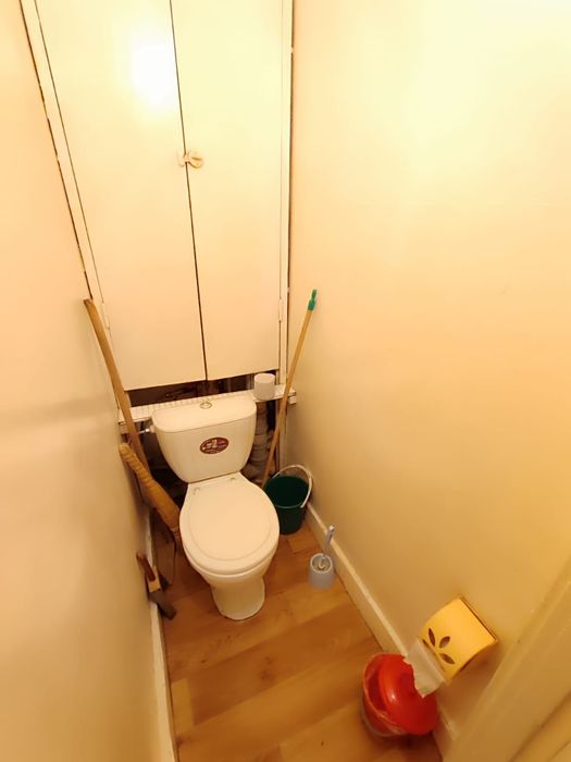 Продам 2 х комн квар. 3-22, 2 этаж.