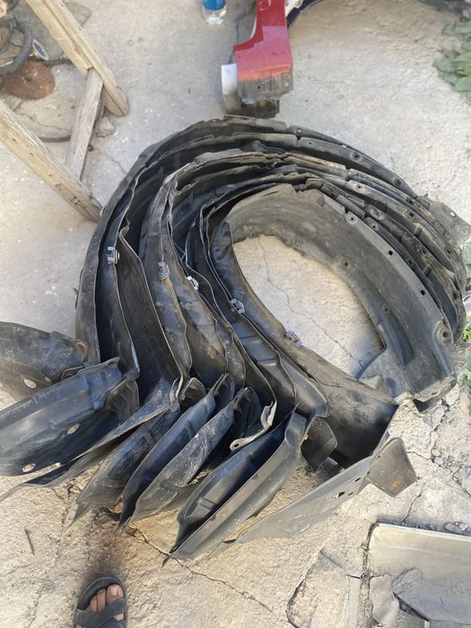 Подкрылник Тойота каролла королла