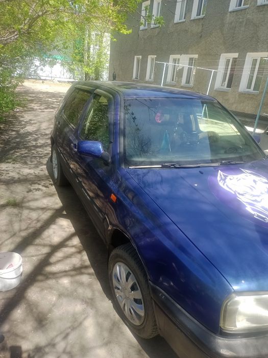 Продам автомобиль срочно