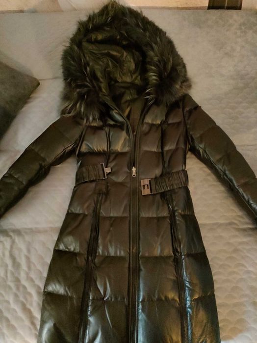 Продам зимний пуховик