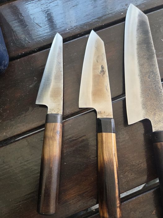 Cutite de bucatarie lucrate manual