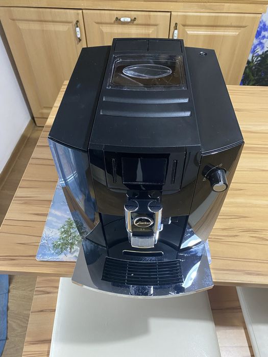 Espressor Jura E6 Piano Black