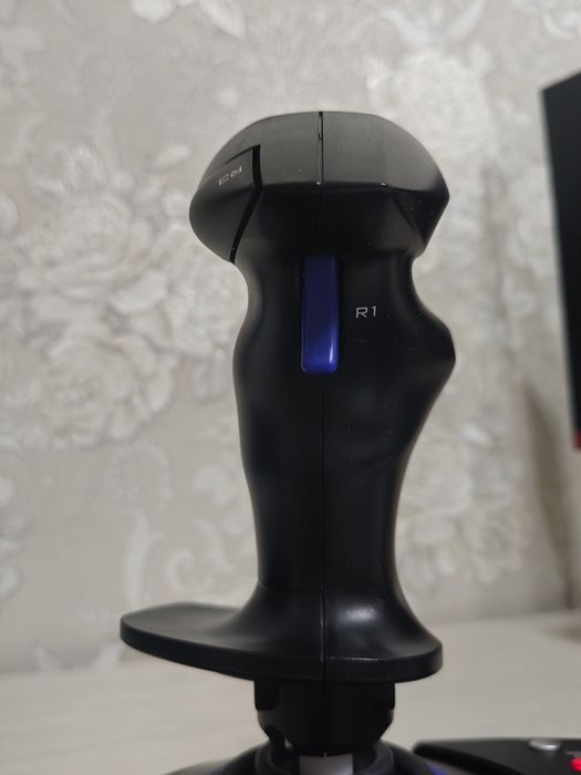 Джойстик Thrustmaster T.Flight Hotas 4