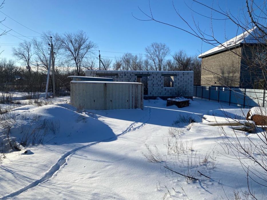 Продам недостроенный дом в самал 3