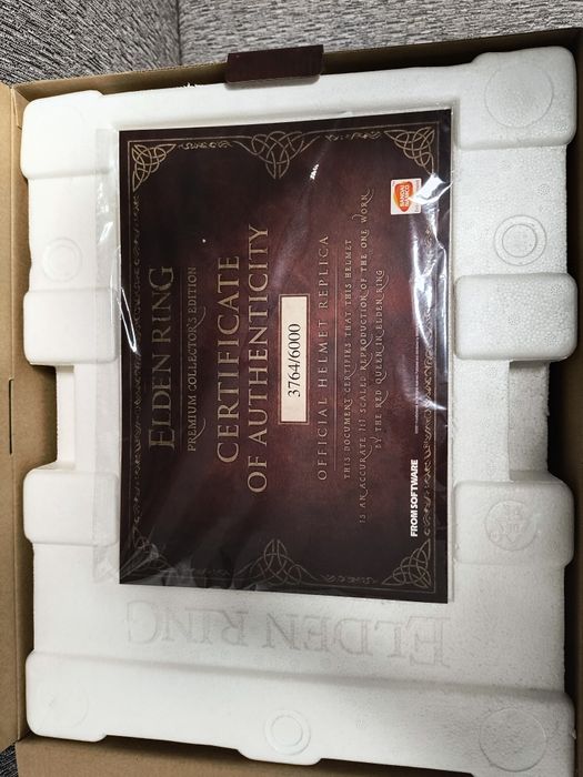 Elden Ring Helmet of Malenia Collectors edition PS4 PS5