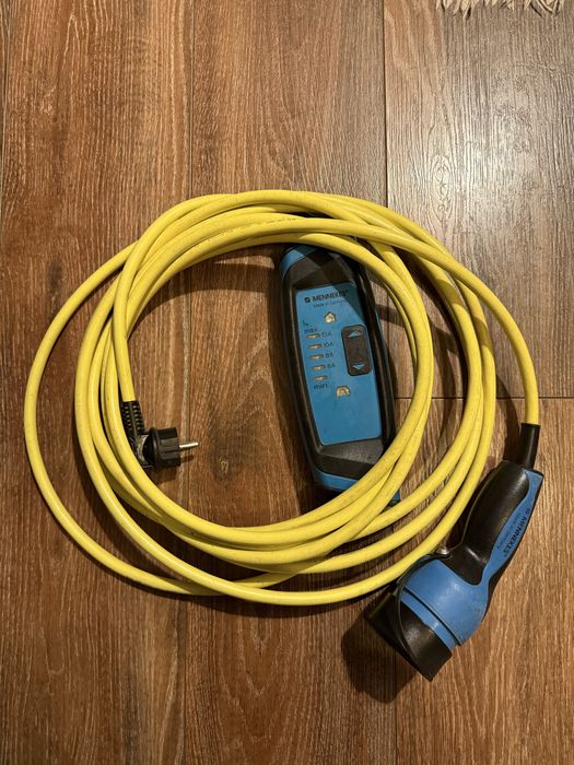 Cablu de încărcare auto