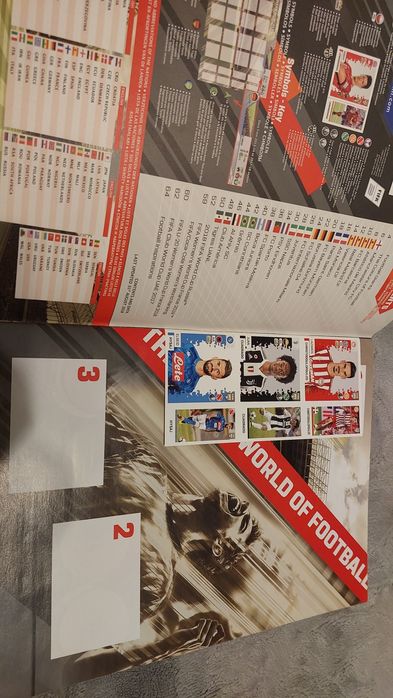 FIFA 2019 PANINI новый, запечатанный бокс наклеек + новый альбом