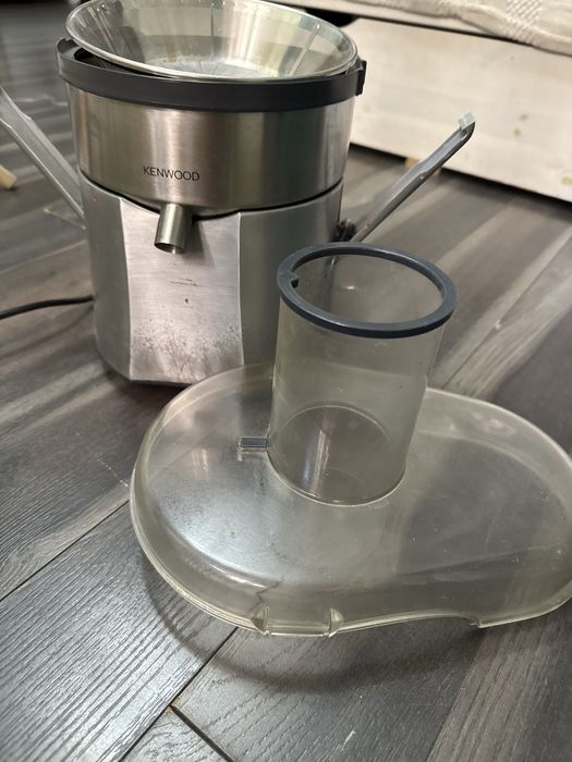 На запчасти Kenwood vita pro