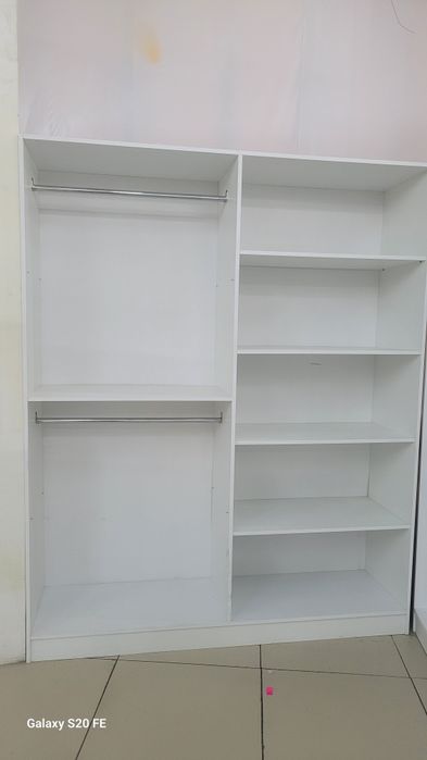 Шкаф гордеробный и для бизнеса
