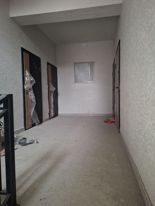 Srochna sotiladi dupleks dom