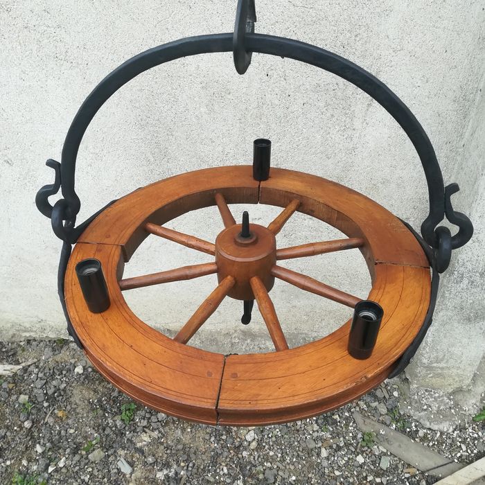 Изработвам полилеи от дърво и лампи стил: битов, арт, винтидж, рустик.