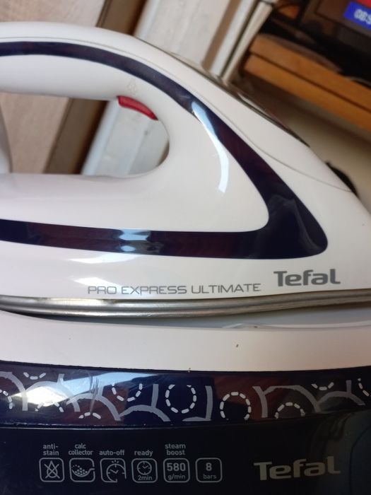 Tefal pro express ultimate statie de calcat