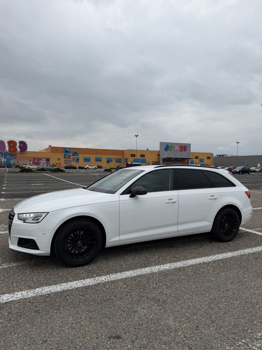 Audi A4 B9 2.0 TDI 150CP S-Tronic / Virtual Cockpit / ACC / Navi Mare