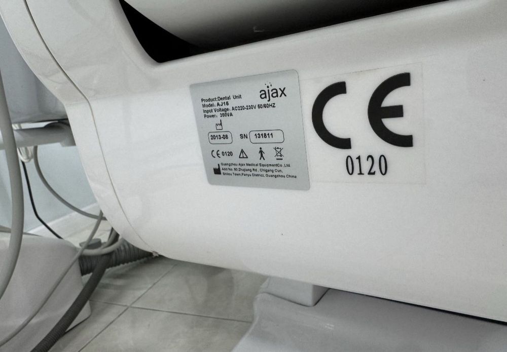 Стоматологическая кресло