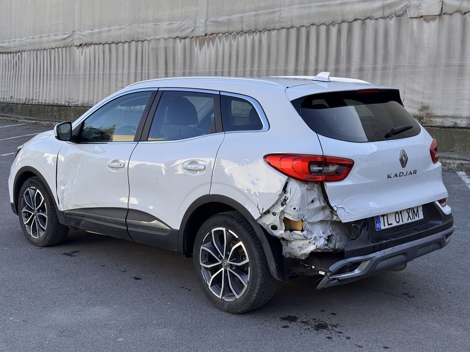 Renault Kadjar 1.3TCE Facelift 160cp 2019 automat usor avariat