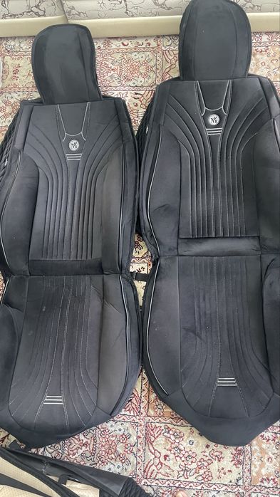 Продам универсальные чехлы для автомобилья