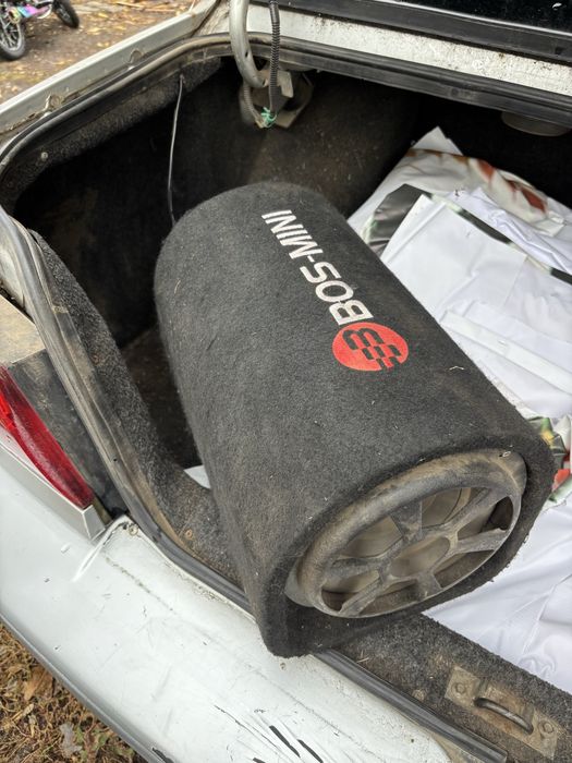 Продам сабвуфер BOS-MINI
