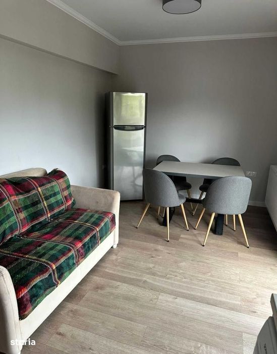 Apartament 2 camere 45mp, balcon, zona Scoala de Politie