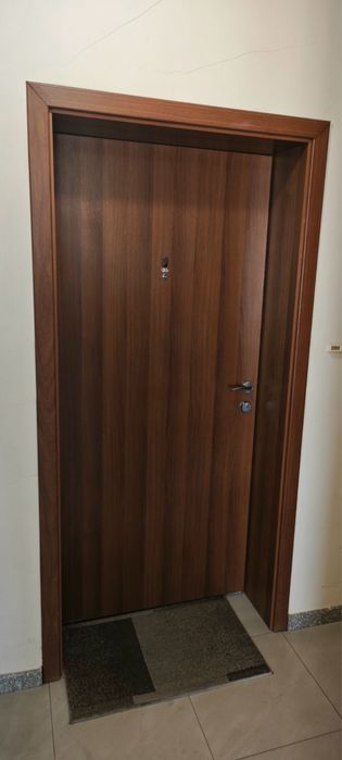 Продавам 2 стаен 72кв Басейн нептуна