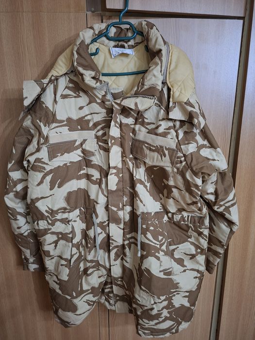 Geaca camuflaj militară