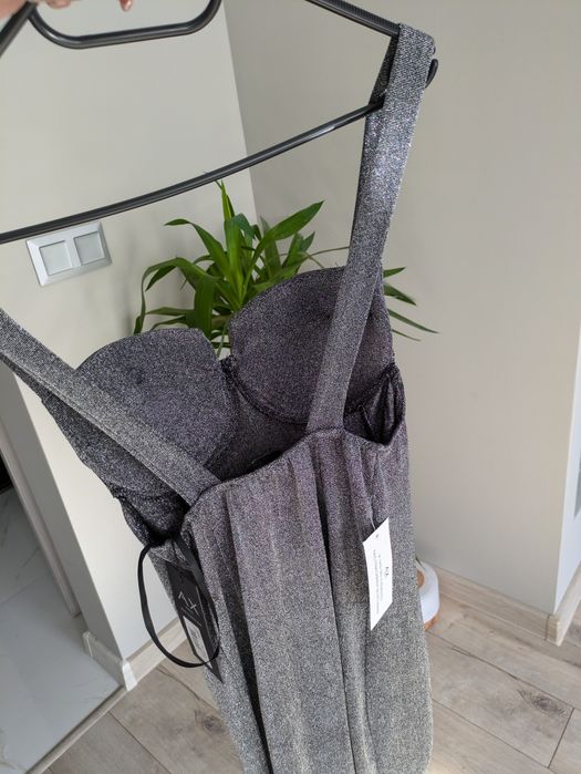 Нова сребриста рокля