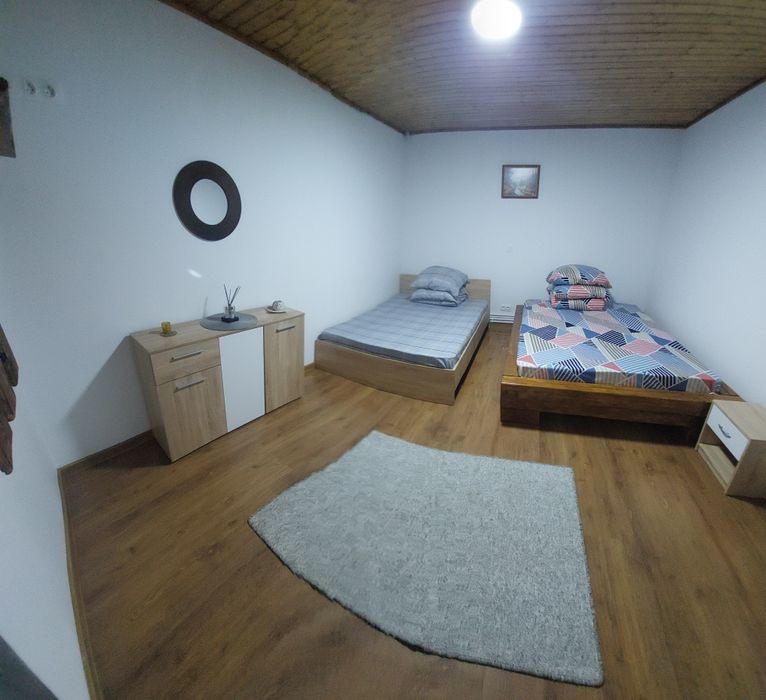 Cabana de închiriat