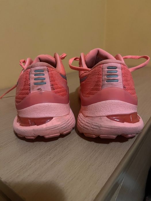 Маратонки ASICS Gel Kayano 28