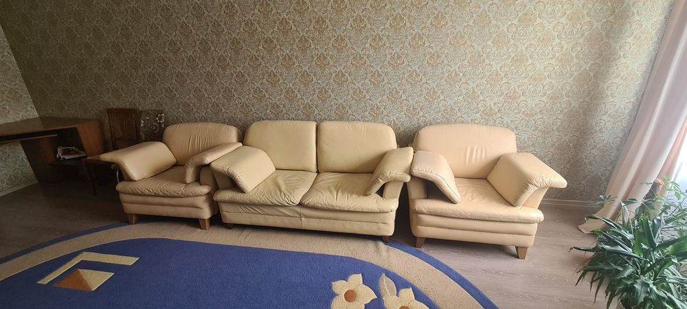 Двухспальная кровать