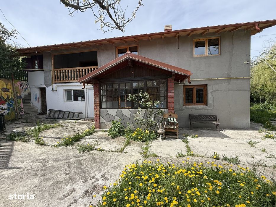 Casă 228 mp P+M + foișor+ teren 770 mp - Comarnic Prahova