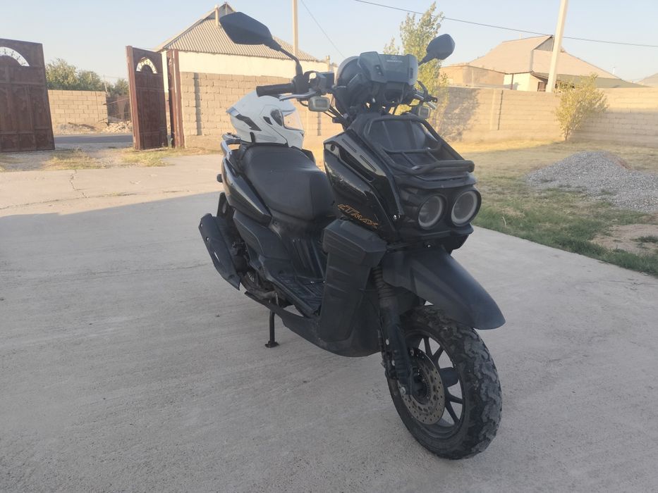 Скутер 150куб Tank pro