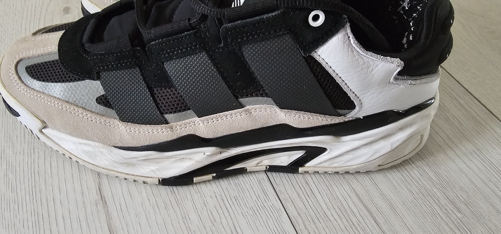 Vand 3 Perechi de Adidași Adidas