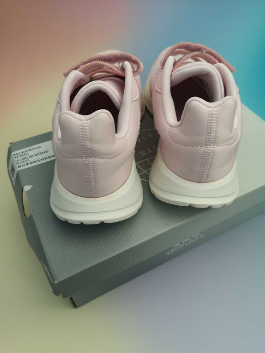 Маратонки ADIDAS Обувки Tensaur Run, размер 33