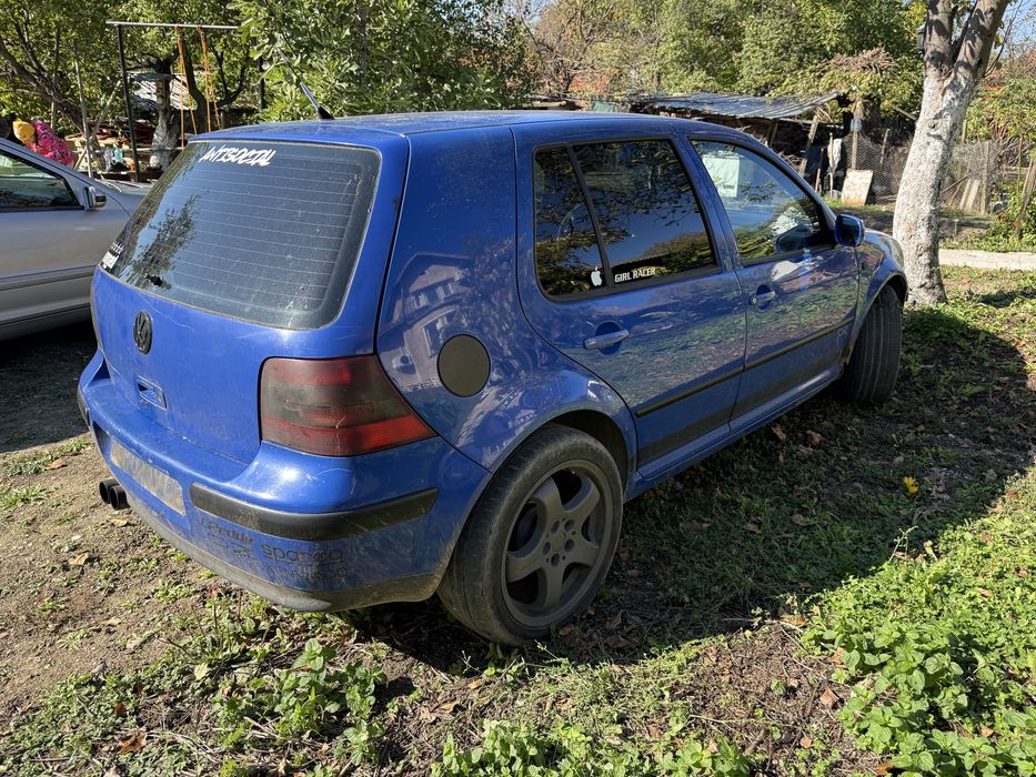 Golf 4 1,9 tdi 110 AHF 99