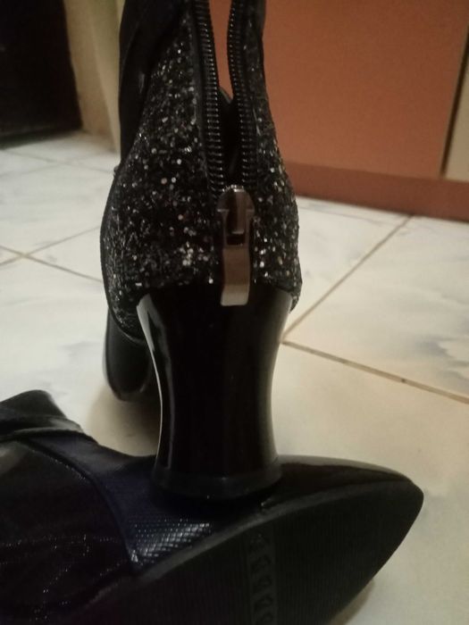 Ghetute de vara cu plasa, de ocazie - deosebite, 36,5 - 37 - 24,5 cm talpic